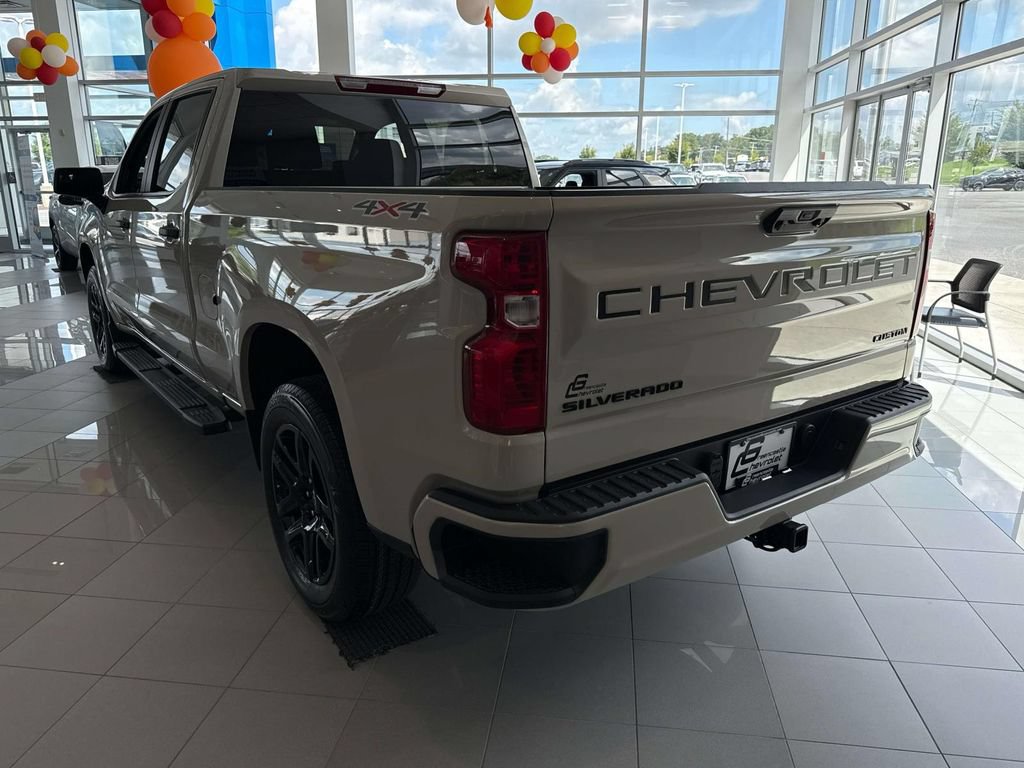New 2026 Chevrolet Silverado 1500 Custom w/ LPO, Dark Essentials Package AWD/4WD image 14