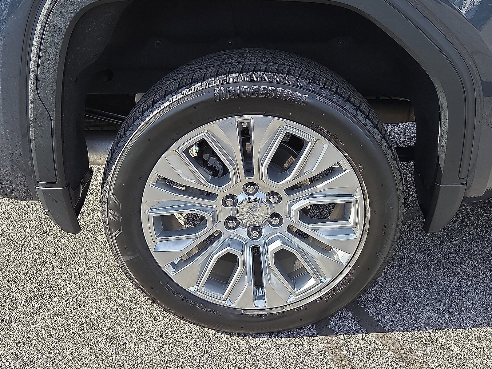 Used 2022 GMC Sierra 1500 Denali w/ Denali Premium Package image 7