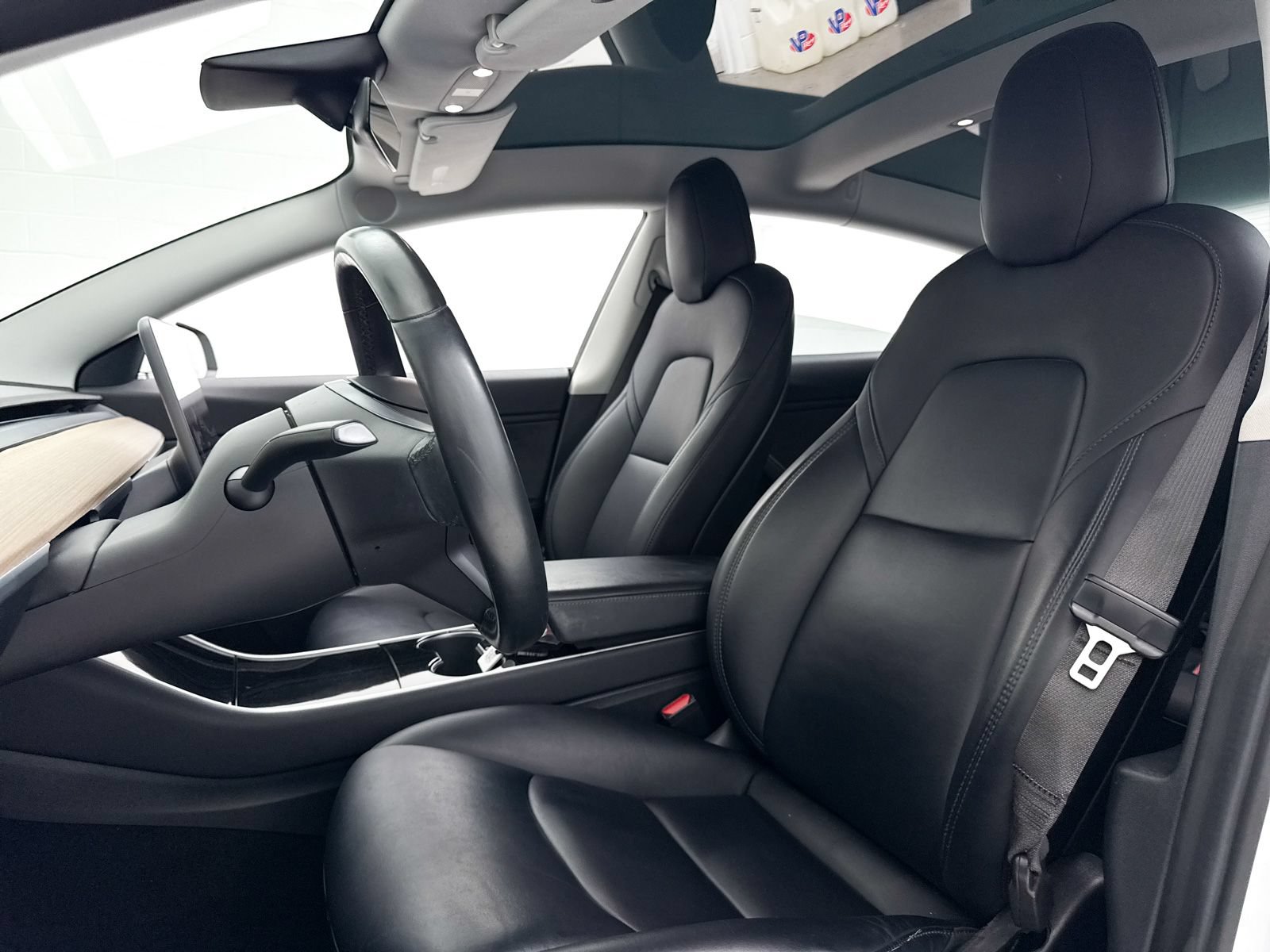 Used 2018 Tesla Model 3 Long Range RWD image 19