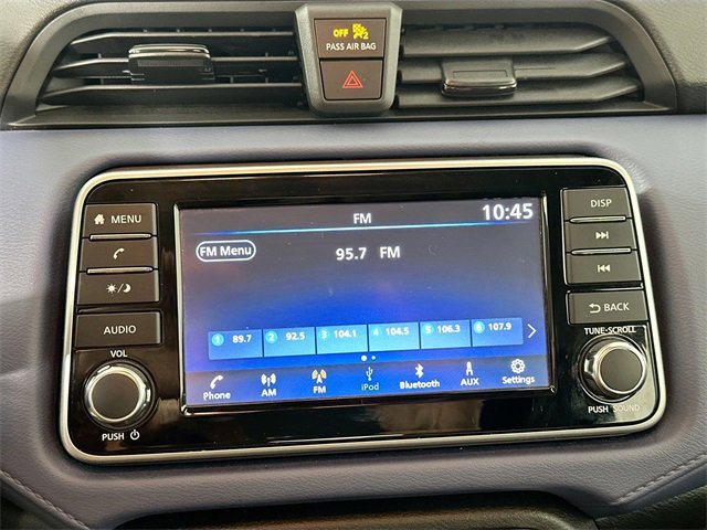 Used 2023 Nissan Versa SV image 12