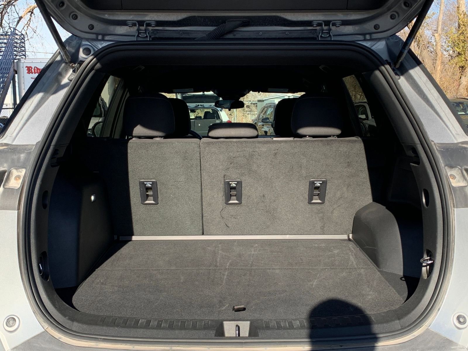 Used 2025 Chevrolet Equinox LT image 30