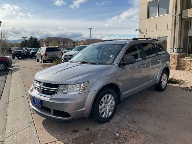 Used 2019 Dodge Journey SE FWD image 3