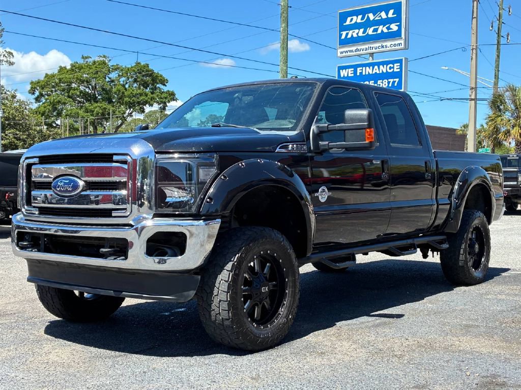 Used 2011 Ford F250 Lariat image 1