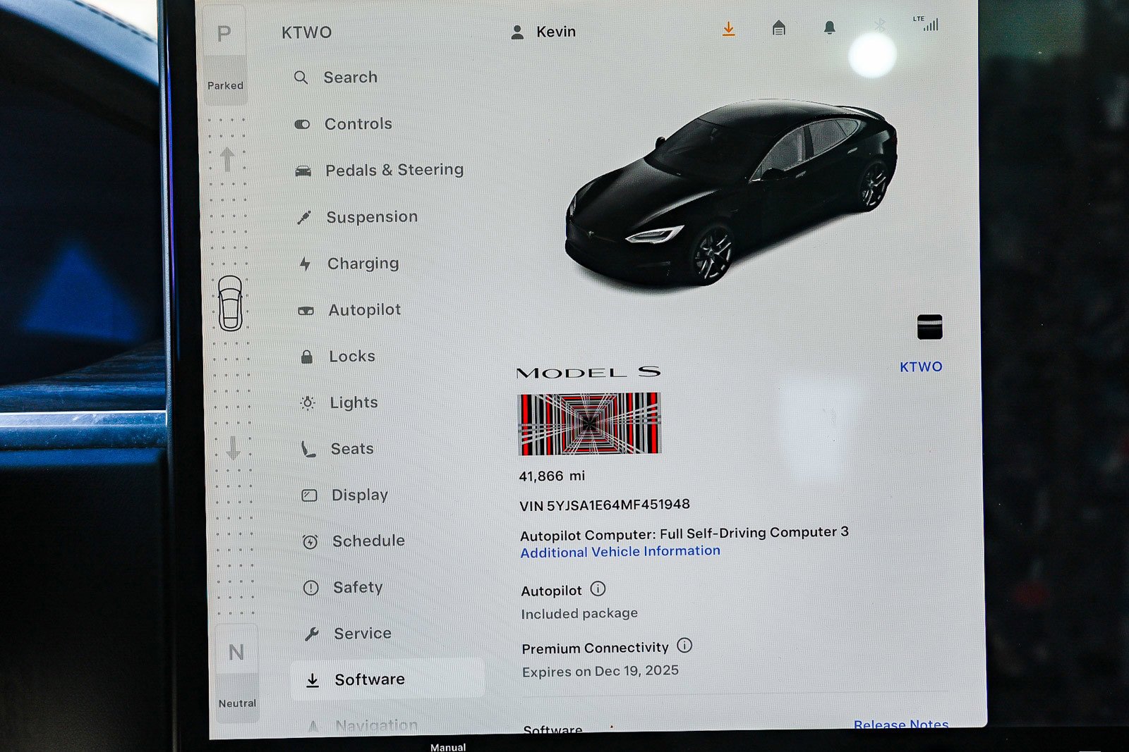 Used 2021 Tesla Model S Plaid image 23
