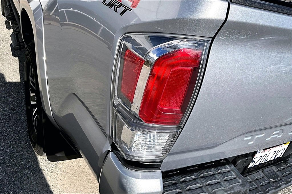 Used 2020 Toyota Tacoma TRD Sport image 24