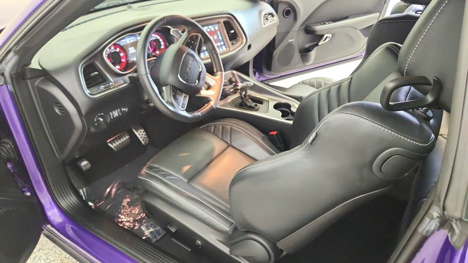 Used 2019 Dodge Challenger SRT Hellcat Redeye RWD image 14