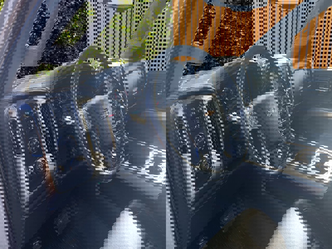 Used 2019 Chevrolet Silverado 3500 LTZ image 14