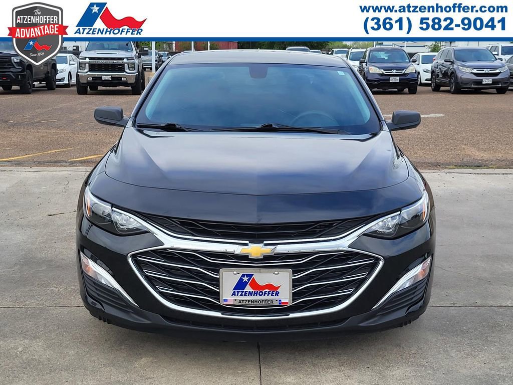 Used 2020 Chevrolet Malibu LS image 2