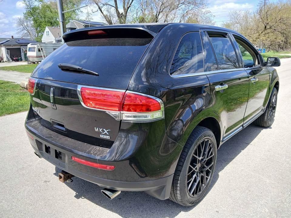 Used 2013 Lincoln MKX AWD image 6