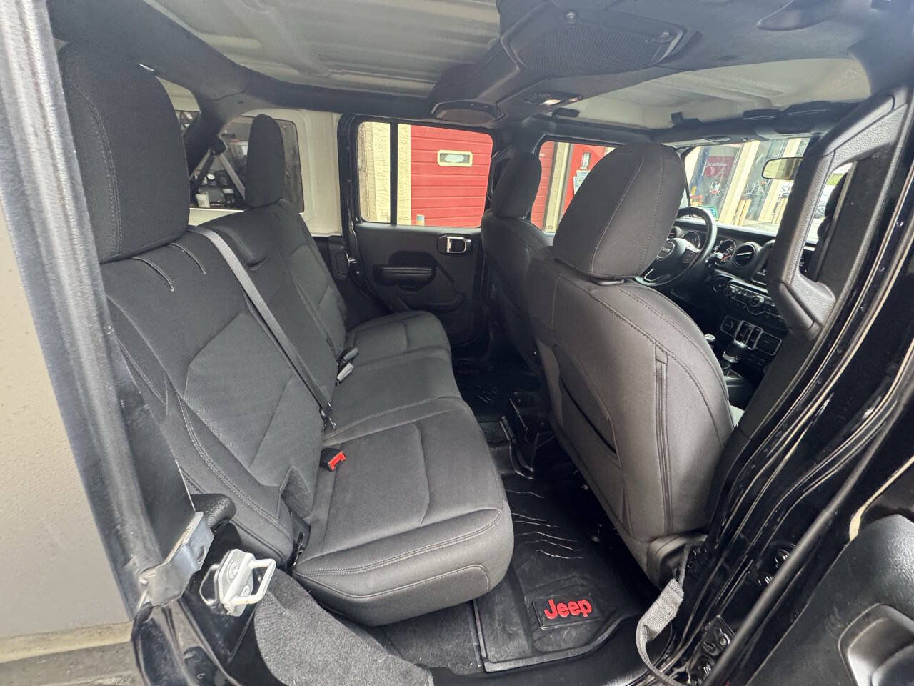 Used 2018 Jeep Wrangler Unlimited Sport S AWD/4WD image 20