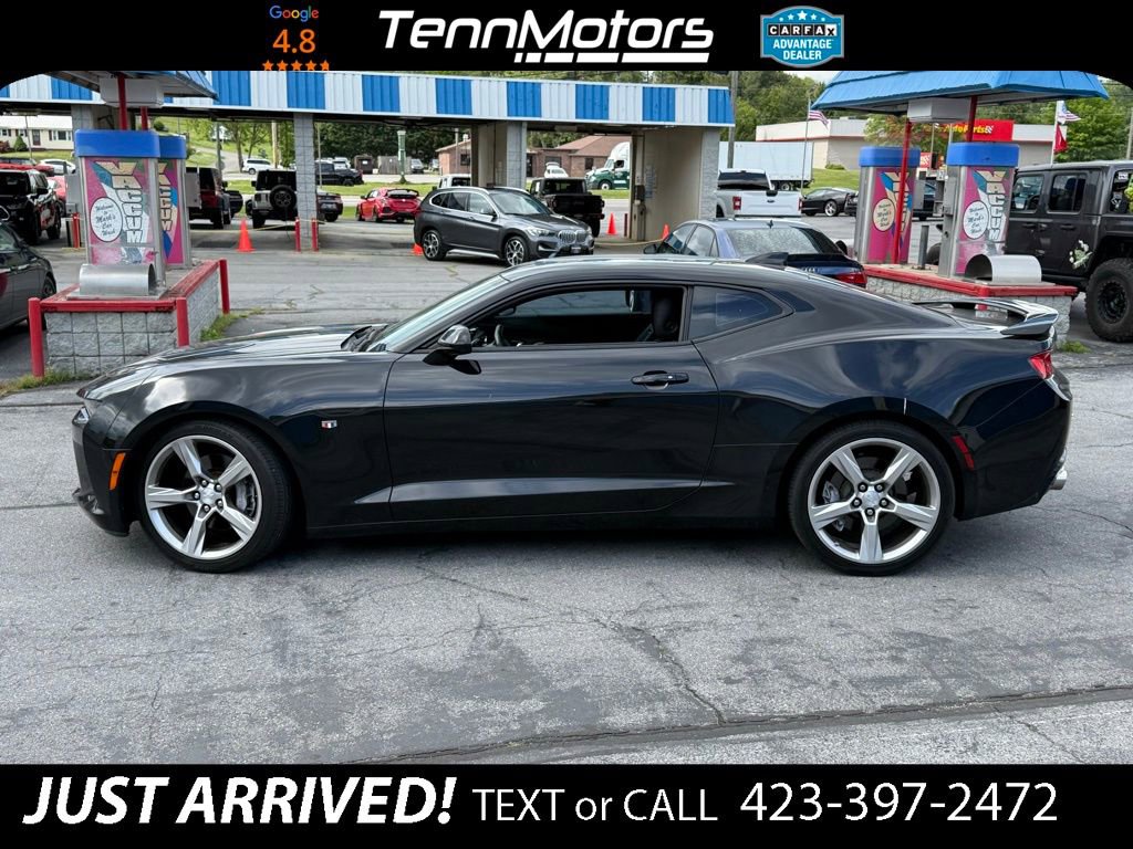 Used 2016 Chevrolet Camaro SS RWD image 8