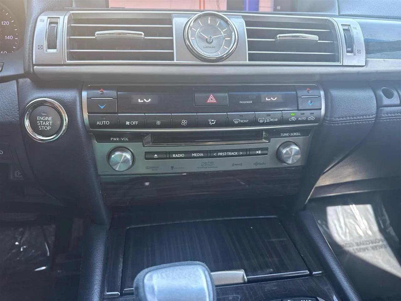 Used 2014 Lexus LS 460 w/ Comfort Package RWD image 26