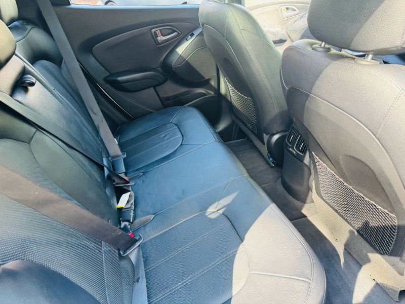 Used 2014 Hyundai Tucson Limited w/ Technology Package 02 image 12