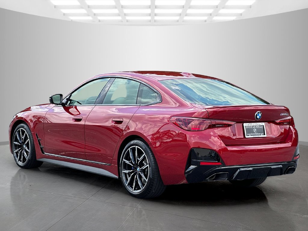 Used 2026 BMW M440i RWD image 4