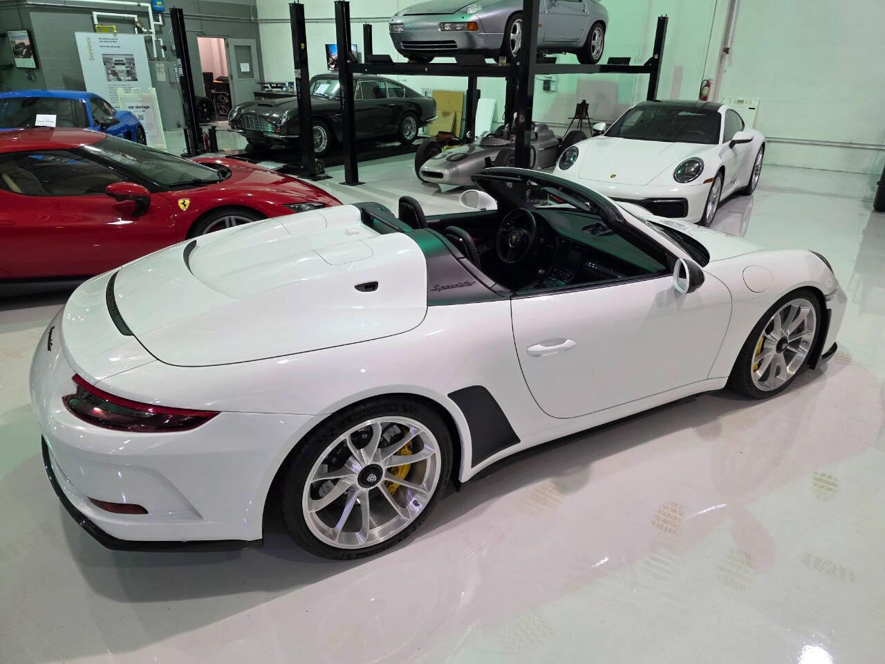 Used 2019 Porsche 911 Speedster RWD image 66