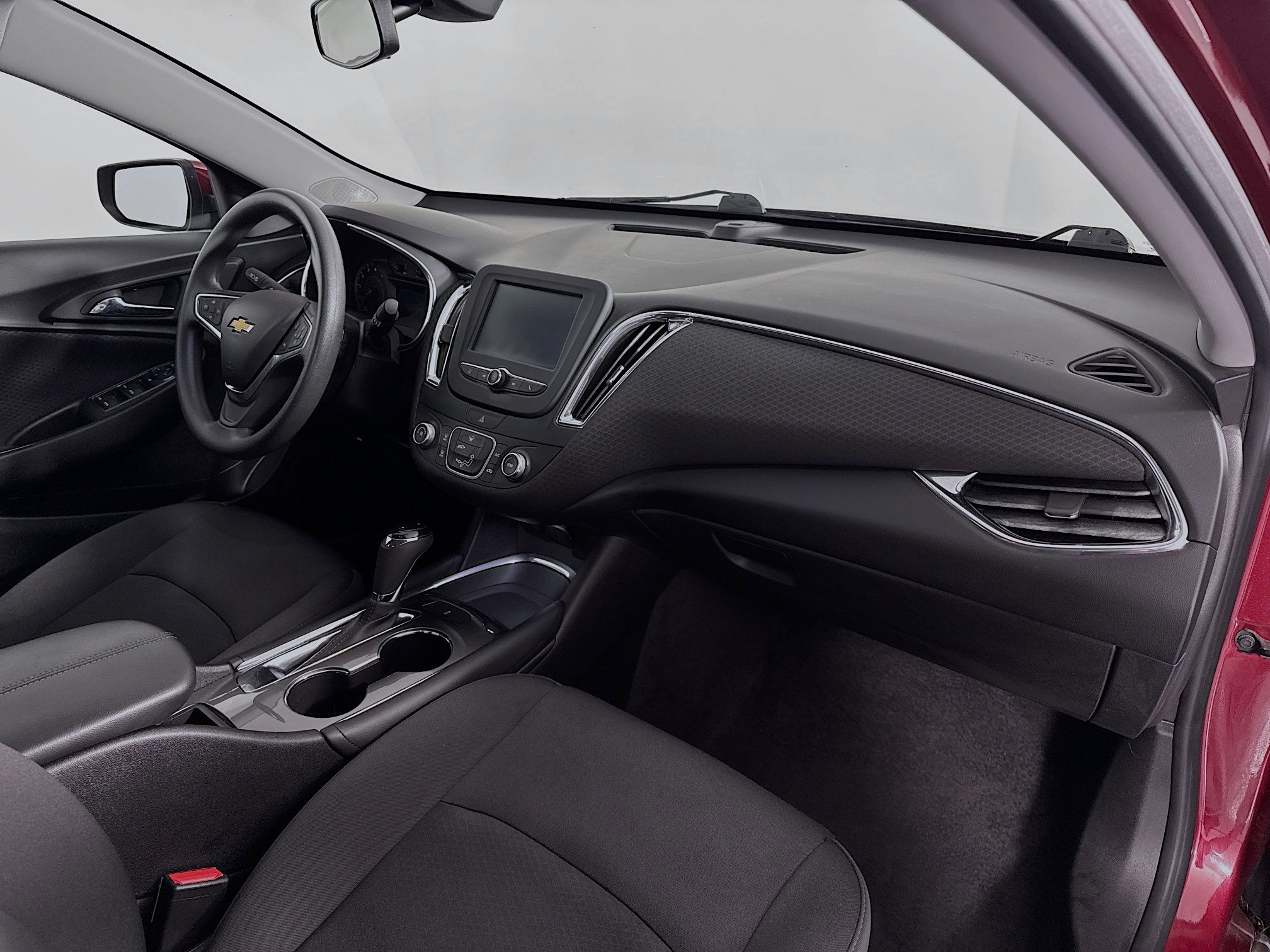 Used 2017 Chevrolet Malibu LT FWD image 26
