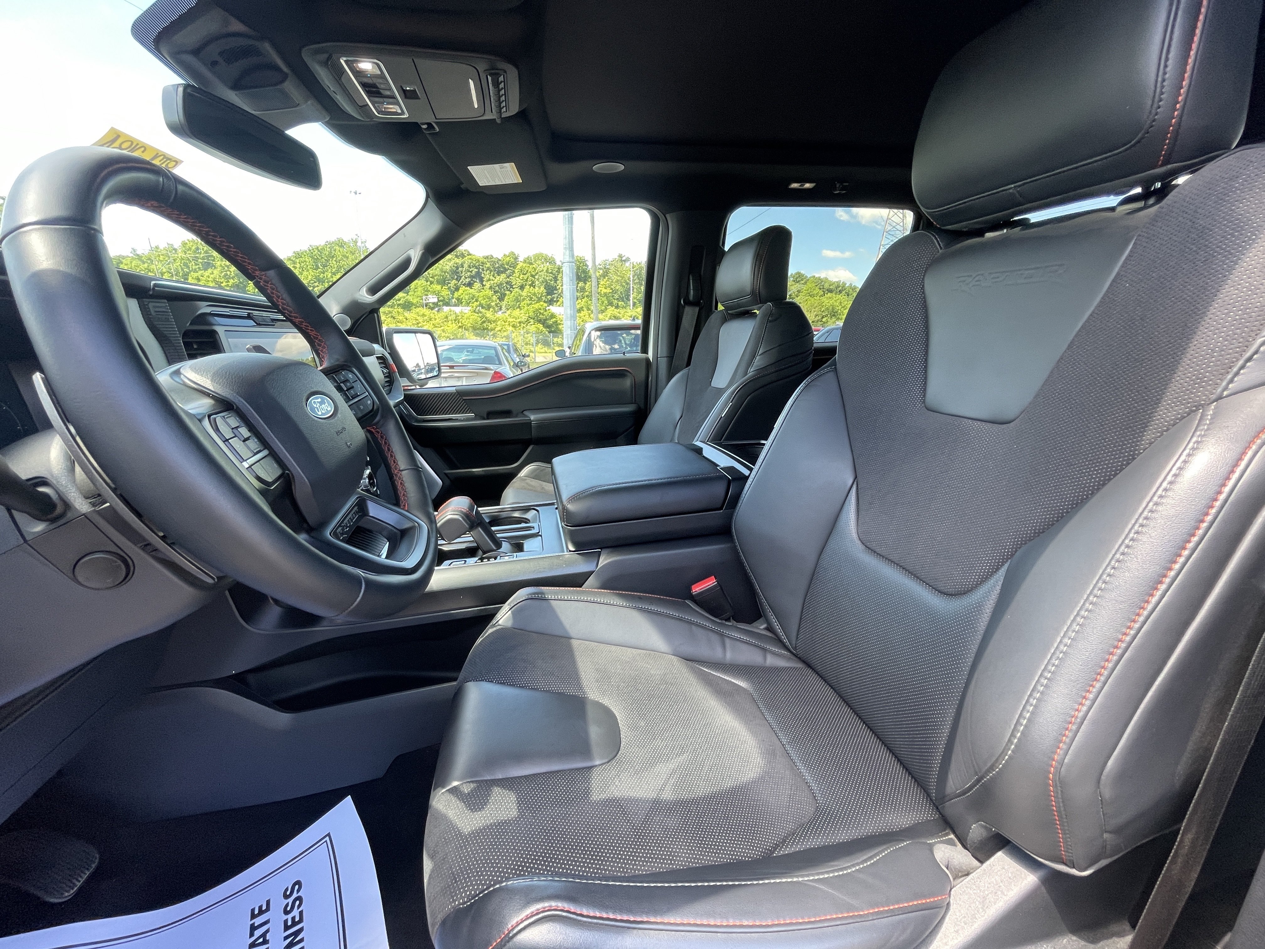 Used 2025 Ford F150 Raptor AWD/4WD image 17