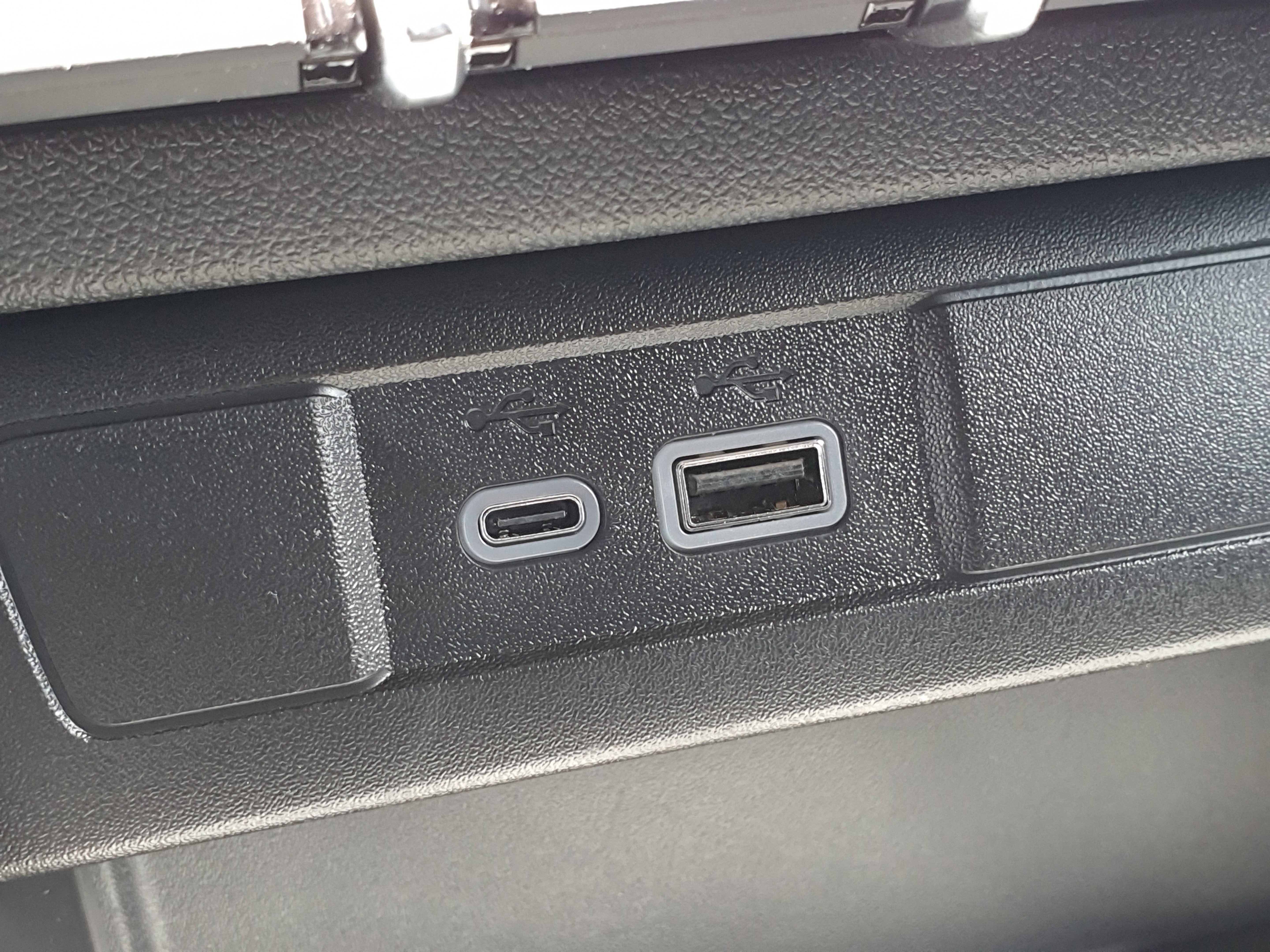 New 2025 GMC Canyon Elevation image 28