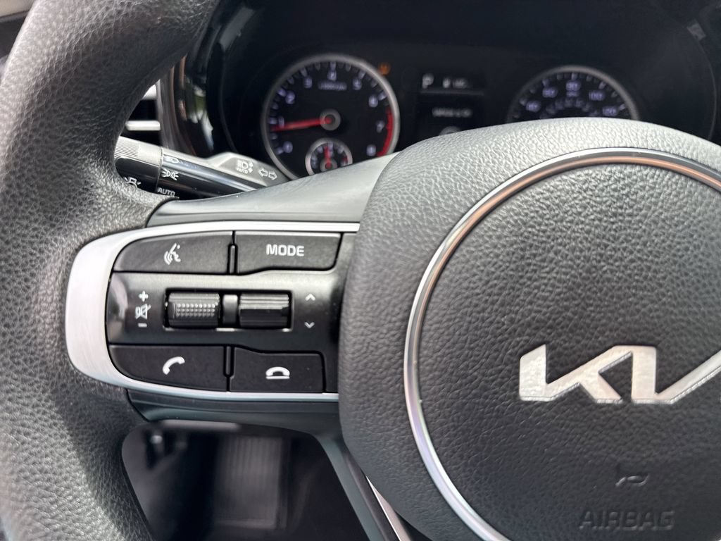 Used 2023 Kia K5 LXS FWD image 24