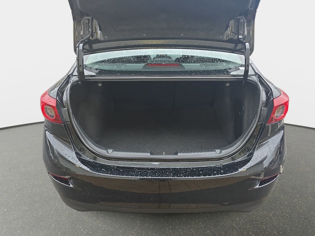 Used 2016 MAZDA MAZDA3 s Touring image 12