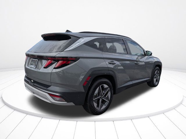 Used 2025 Hyundai Tucson SEL FWD image 3