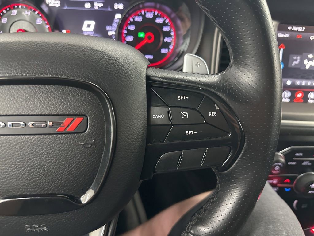 Used 2019 Dodge Charger R/T w/ Blacktop Package RWD image 39