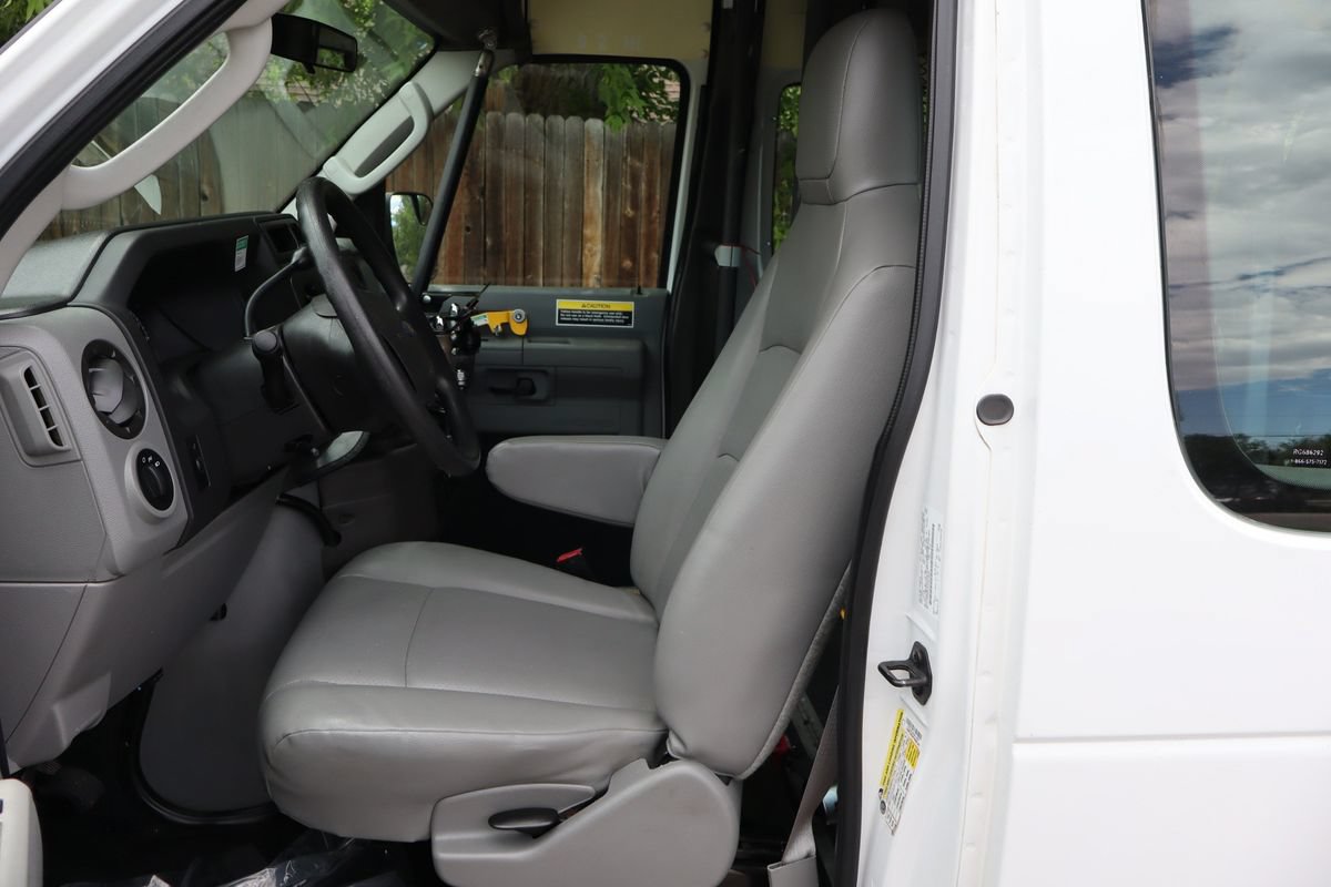 Used 2012 Ford E-350 and Econoline 350 Extended Super Duty w/ PWR Group RWD image 19