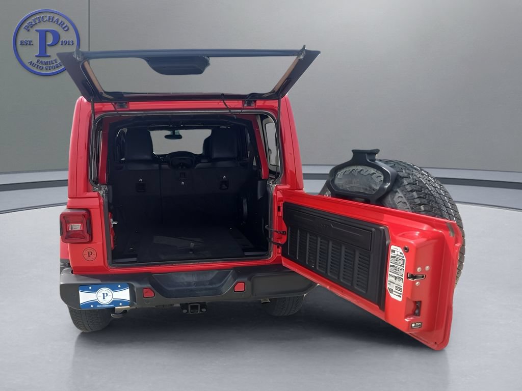 Used 2021 Jeep Wrangler Unlimited Sahara AWD/4WD image 17