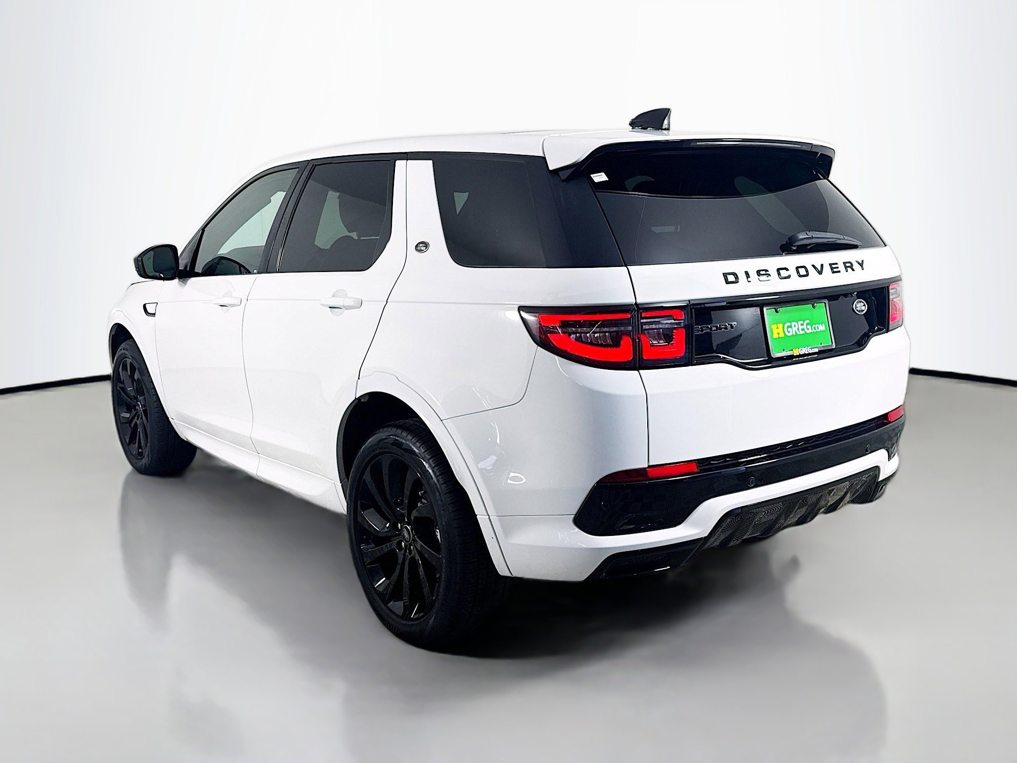 Used 2023 Land Rover Discovery Sport S AWD/4WD image 7
