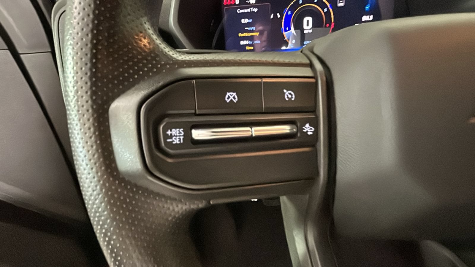Used 2024 Chevrolet Colorado Trail Boss w/ Safety Package AWD/4WD image 18