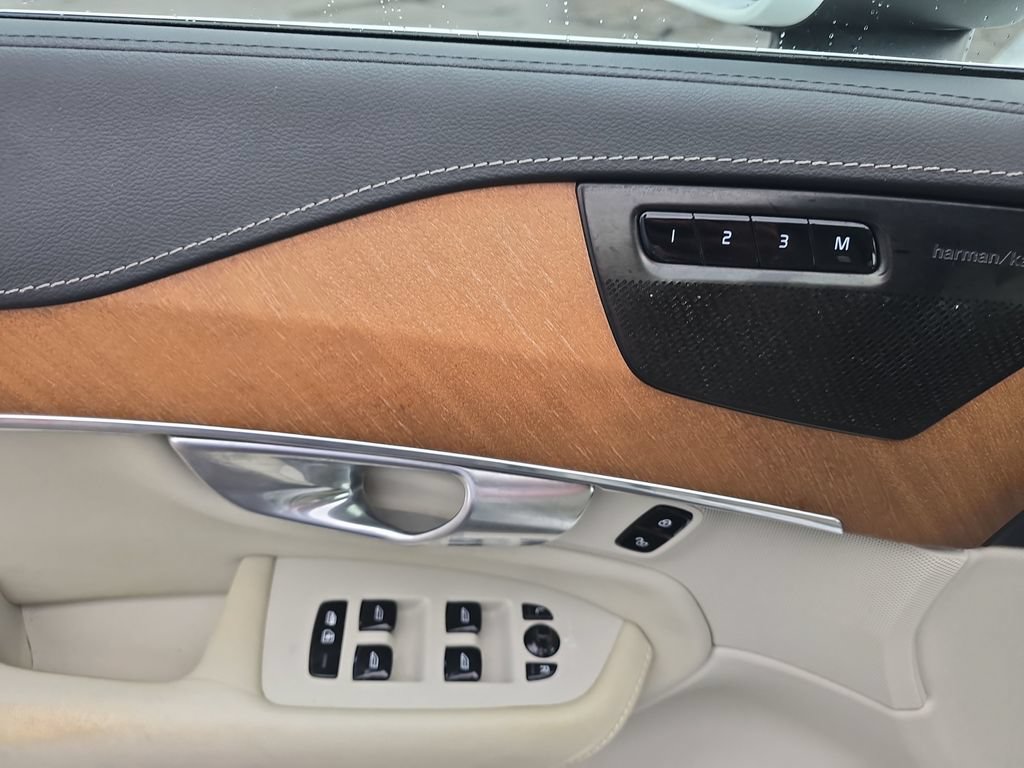 Used 2019 Volvo XC90 T6 Inscription w/ Advanced Package AWD/4WD image 28