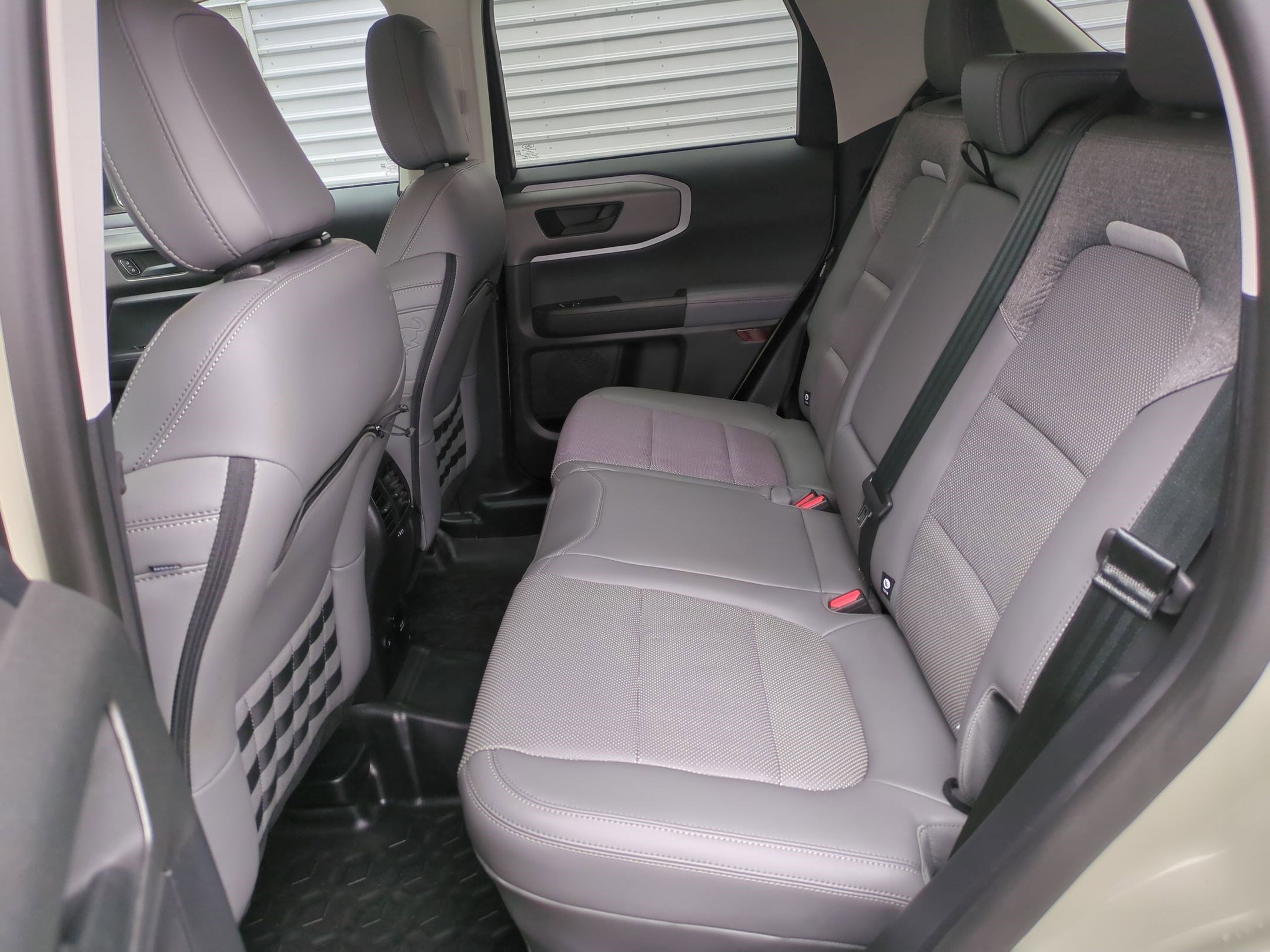 Used 2025 Ford Bronco Sport Badlands image 25