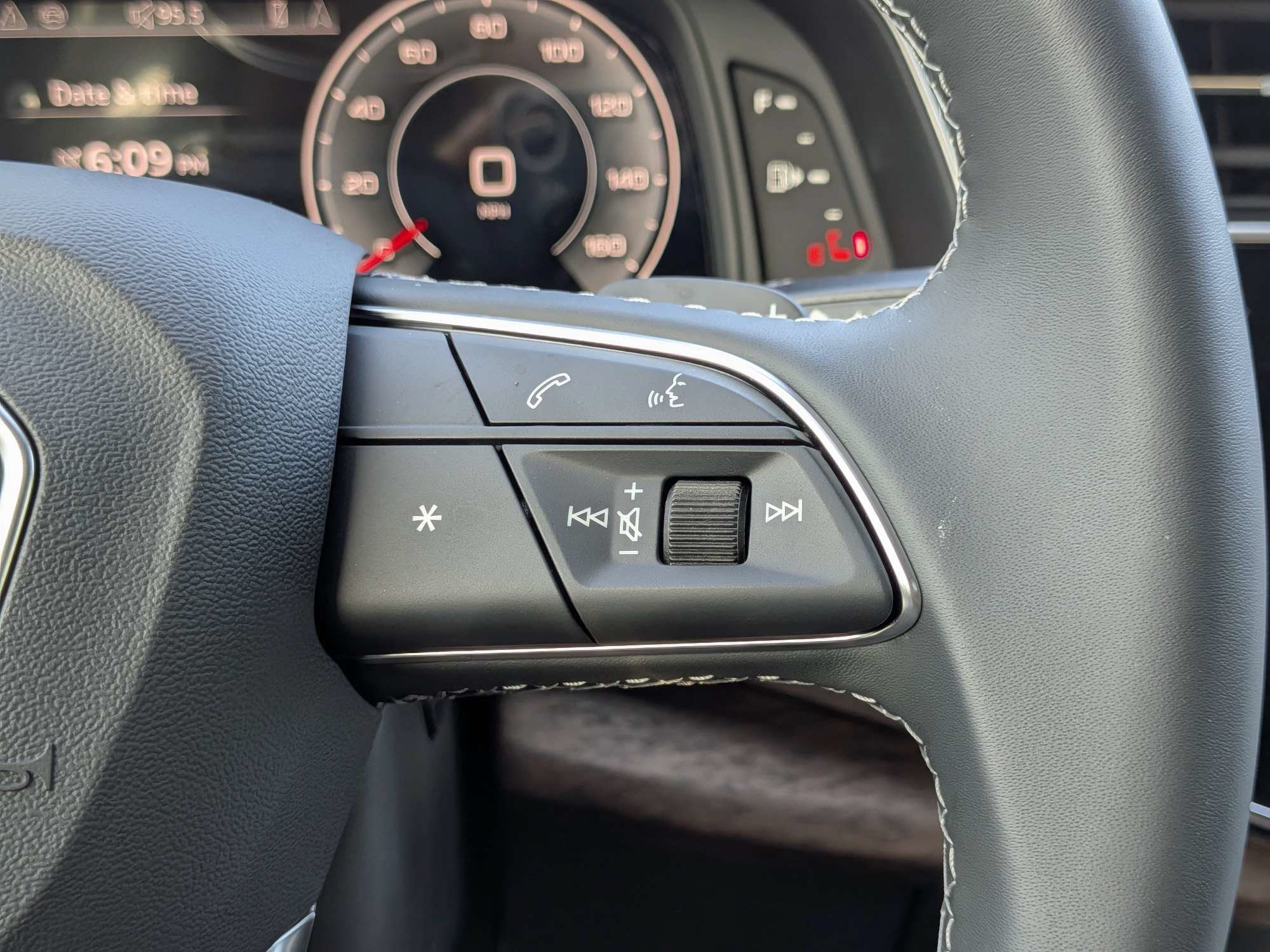 New 2026 Audi Q7 3.0T Premium AWD/4WD image 29