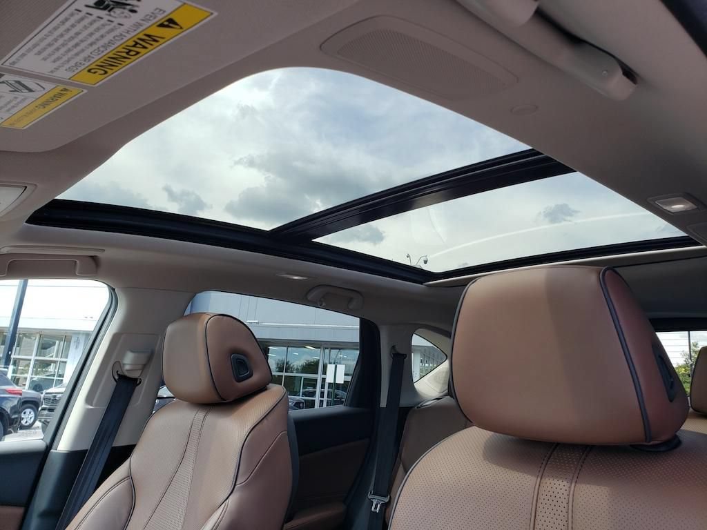Certified 2021 Acura RDX AWD w/ Advance Package image 32