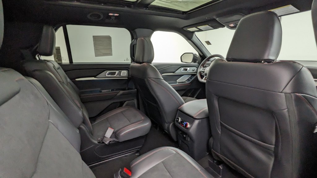 New 2027 Ford Explorer ST w/ Sun And Sound Package AWD/4WD image 39