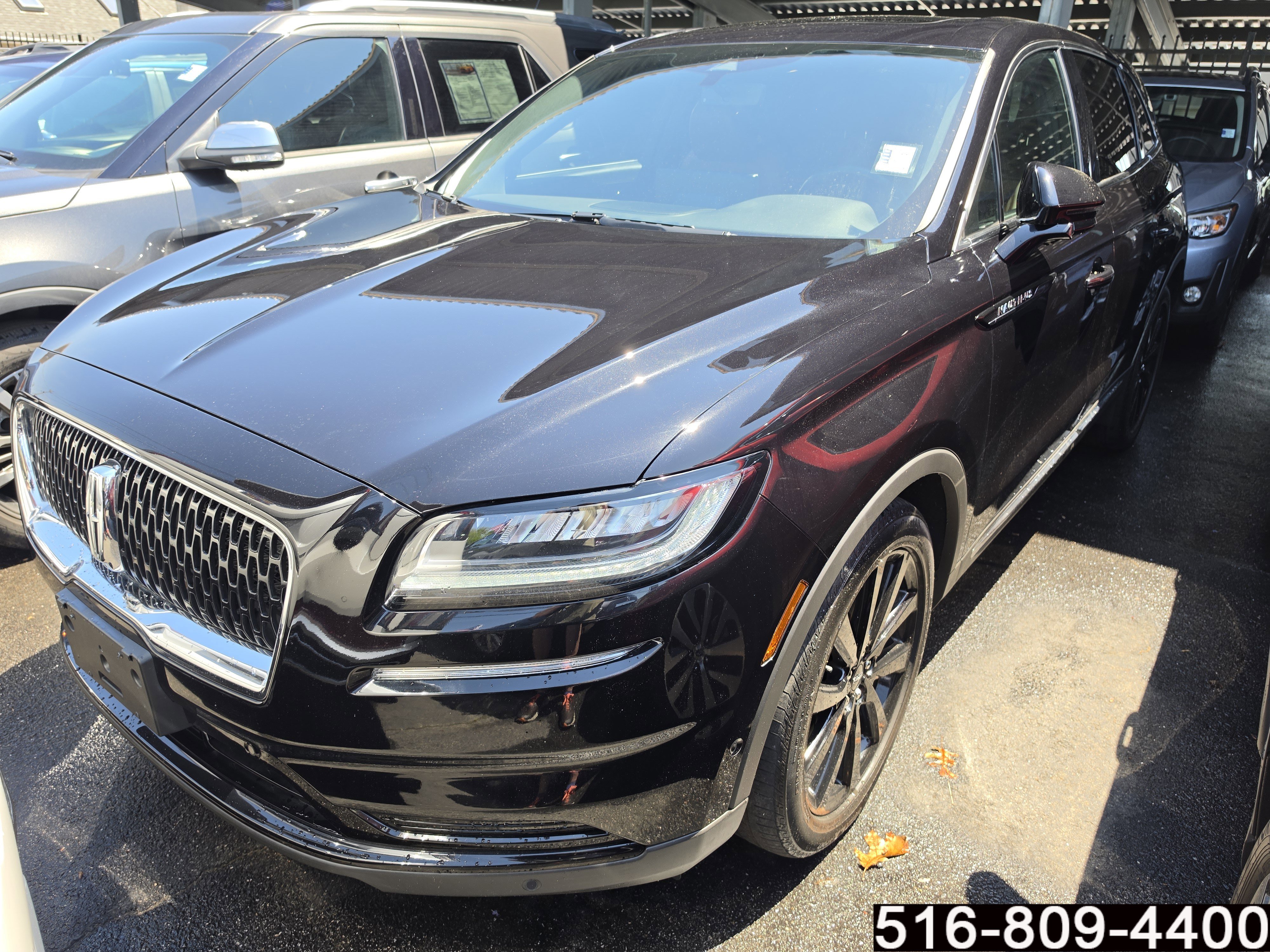 Used 2022 Lincoln Nautilus Reserve AWD/4WD image 5
