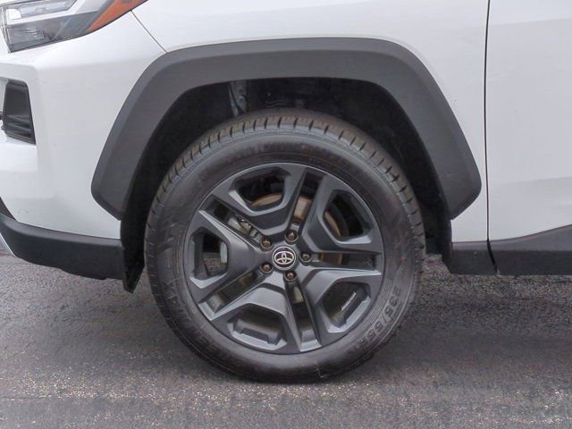 Certified 2024 Toyota RAV4 Adventure AWD/4WD image 7