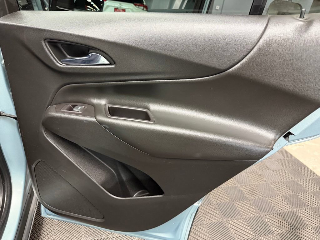 Used 2022 Chevrolet Equinox LT FWD image 47