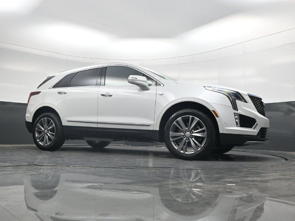 Used 2024 Cadillac XT5 Premium Luxury w/ Technology Package FWD image 26