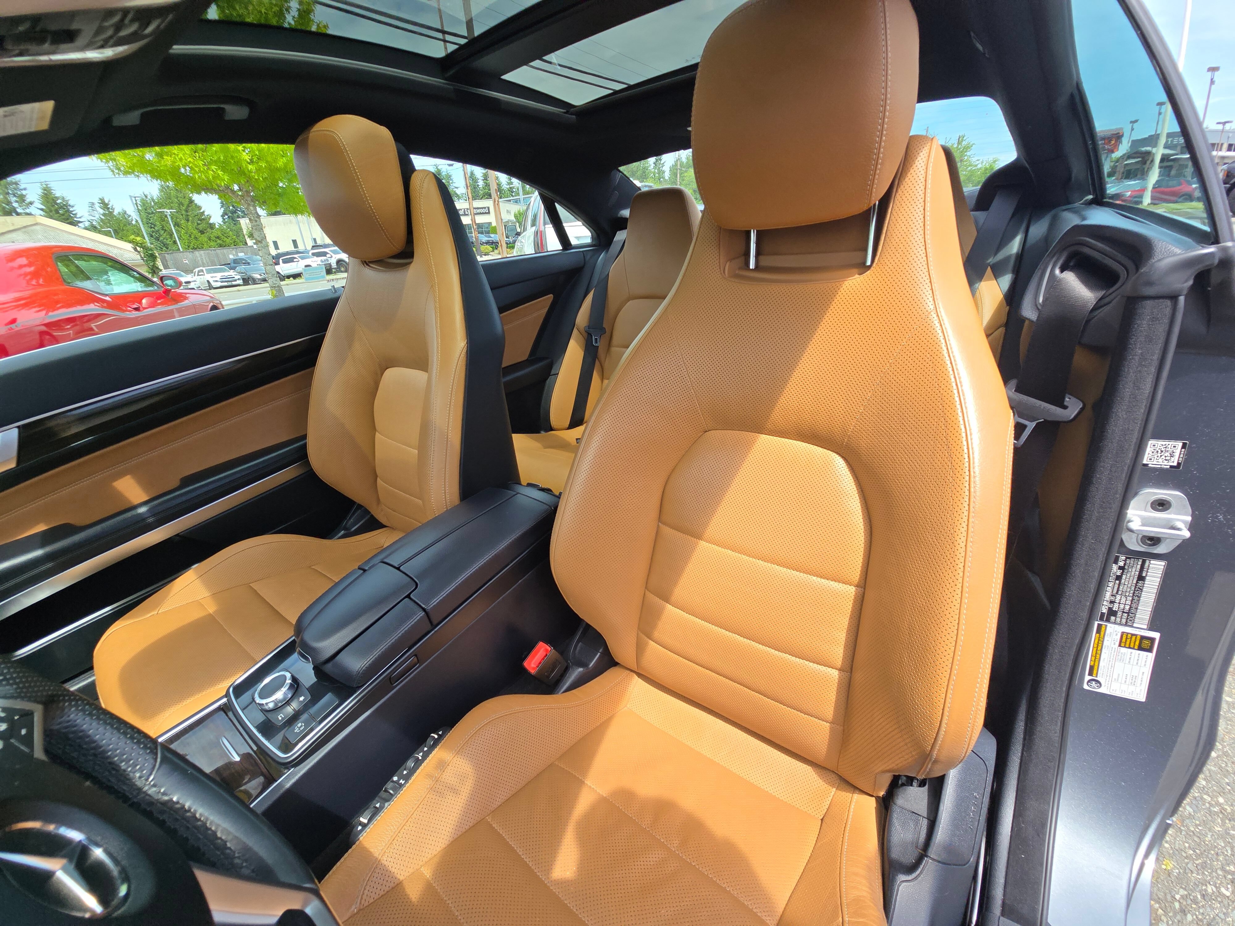 Used 2017 Mercedes-Benz E 400 4MATIC Coupe image 17