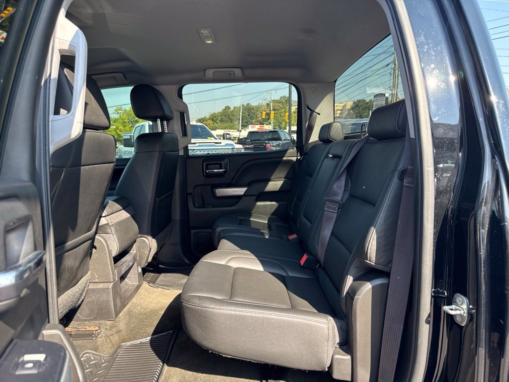 Used 2017 Chevrolet Silverado 1500 LT w/ All Star Edition AWD/4WD image 25