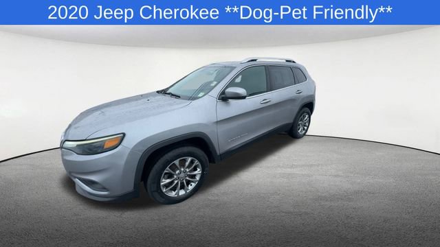 Used 2020 Jeep Cherokee Latitude Plus w/ Cold Weather Group image 4