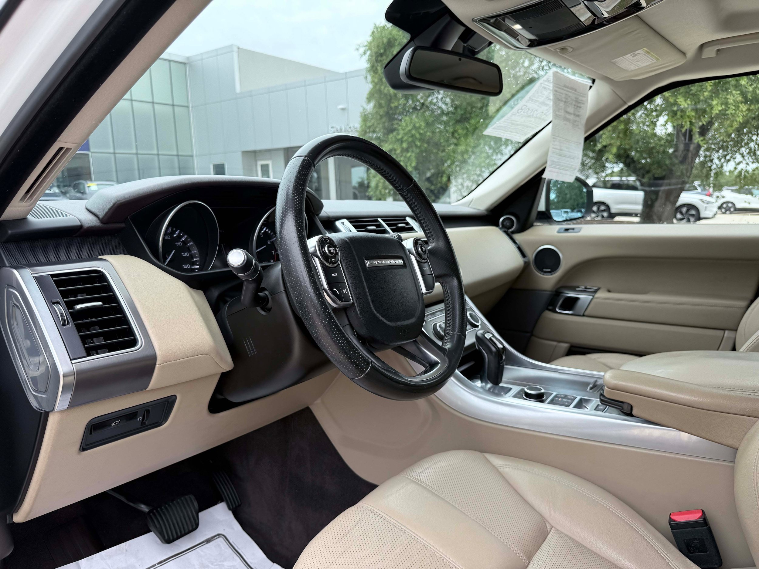 Used 2015 Land Rover Range Rover Sport HSE AWD/4WD image 11