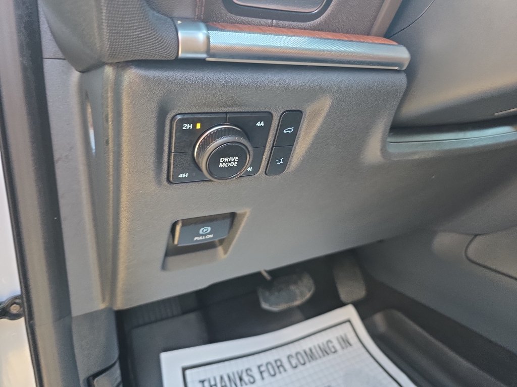 Used 2025 Ford Expedition King Ranch AWD/4WD image 13