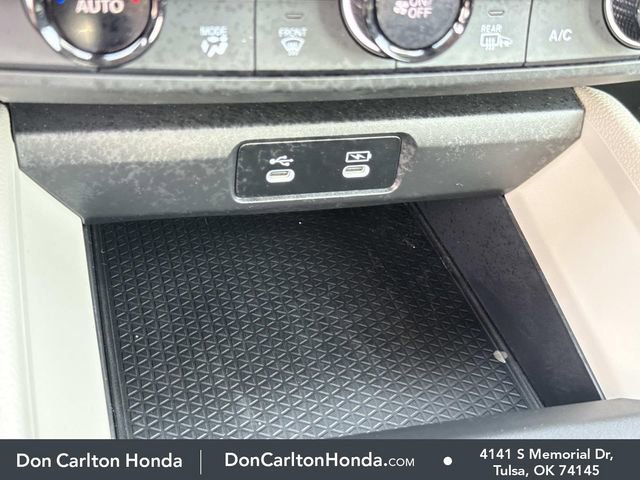 Certified 2025 Honda Accord SE image 20