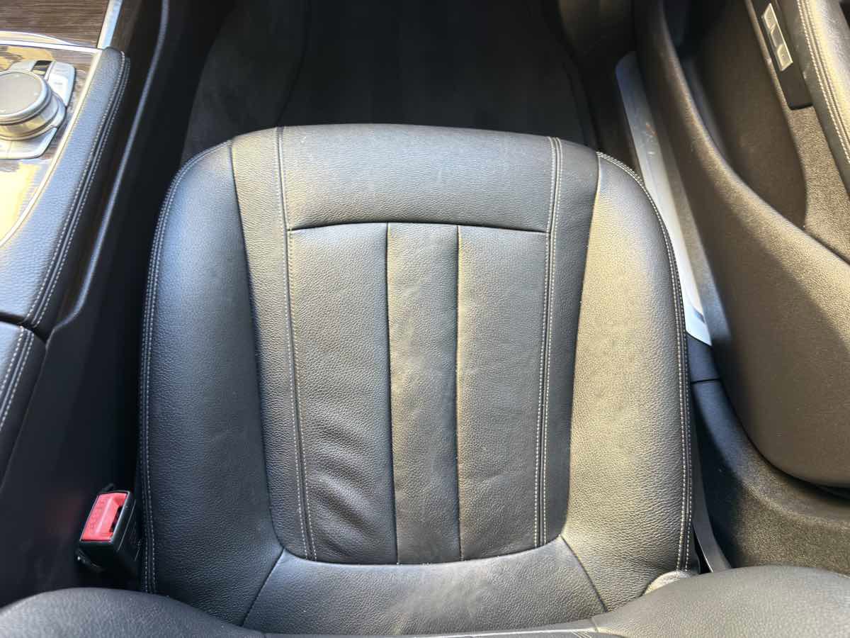 Used 2016 BMW 740i image 27