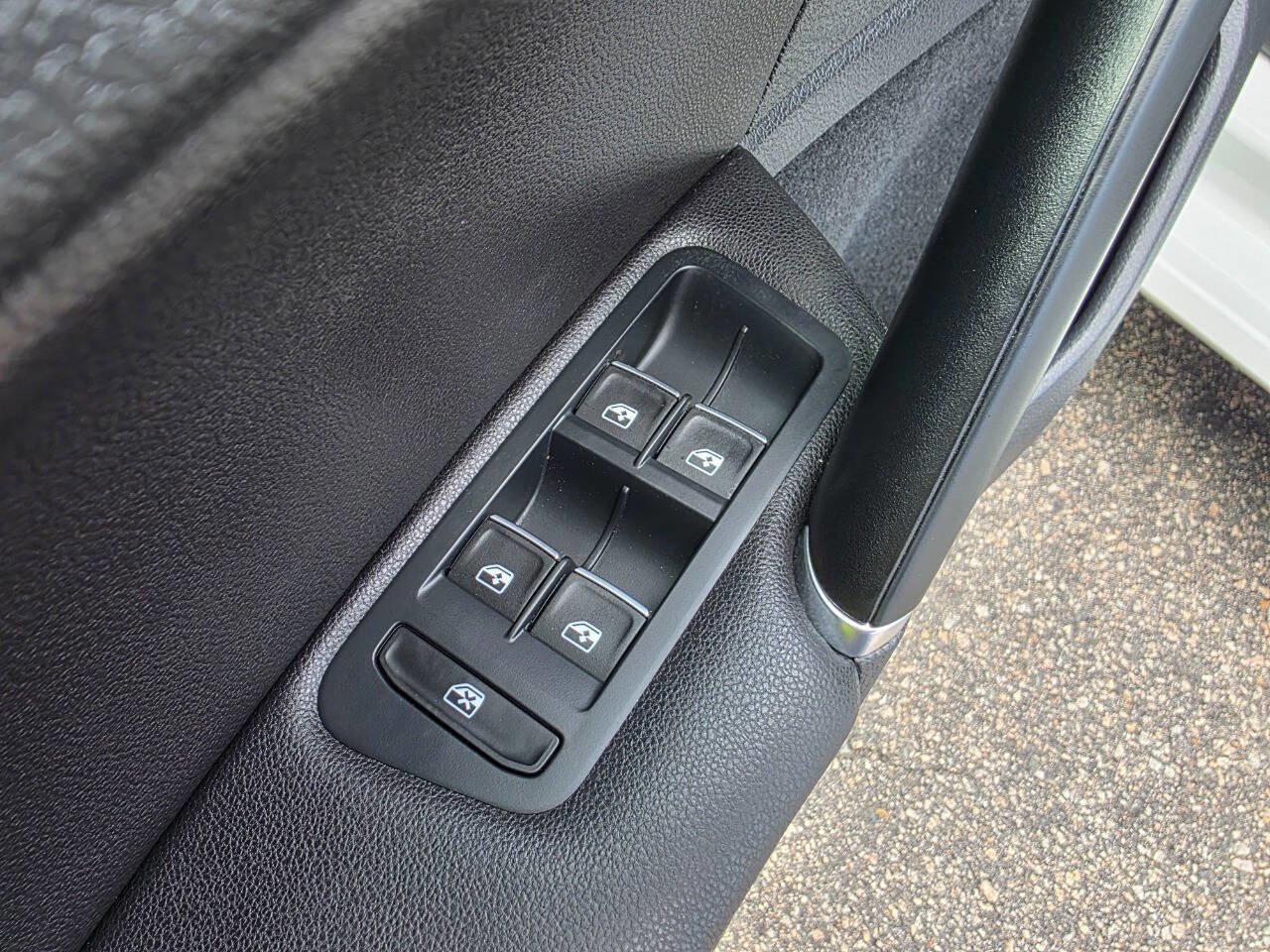 Used 2016 Volkswagen Golf SEL w/ Lighting Package (SEL) image 11