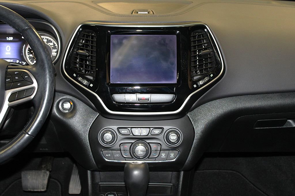 Certified 2020 Jeep Cherokee High Altitude AWD/4WD image 15