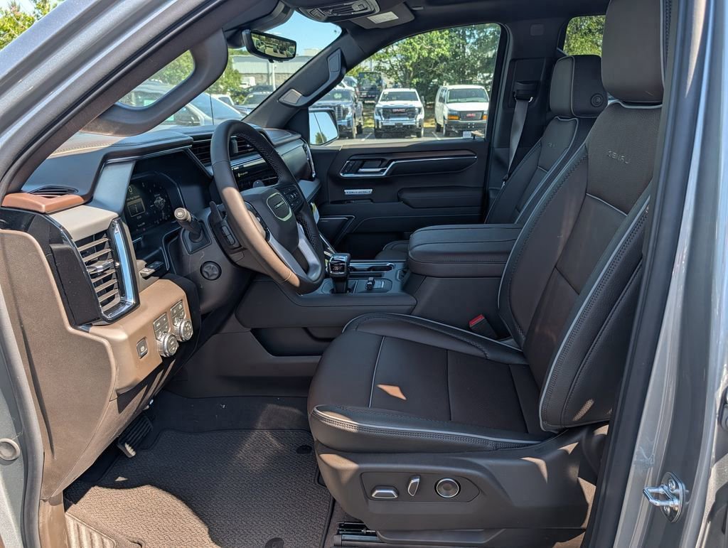 New 2026 GMC Sierra 1500 Denali w/ Denali Reserve Package AWD/4WD image 10