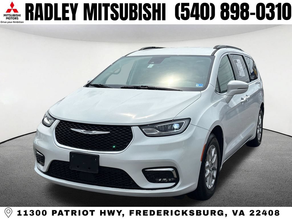 Used 2022 Chrysler Pacifica Touring-L